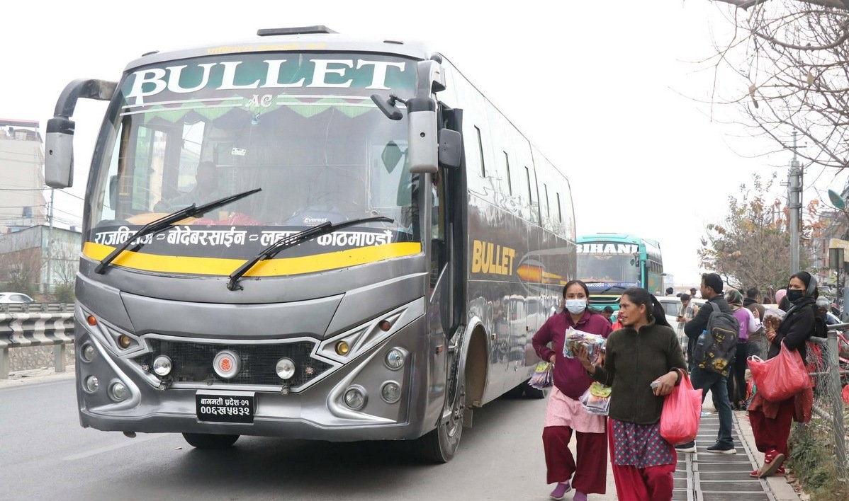 आज राति १२ बजेदेखि बिहीबार साँझ ५ बजेसम्म अतिआवश्यक सेवाबाहेक सबै सवारी सञ्चालनमा रोक