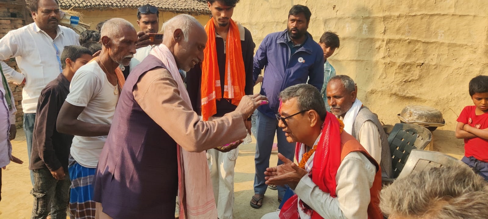 रामकुमार भट्टराईद्वारा गढिमाईबाट घरदैलो अभियान सुरु, रौतहट–४ मा जित सुनिश्चित