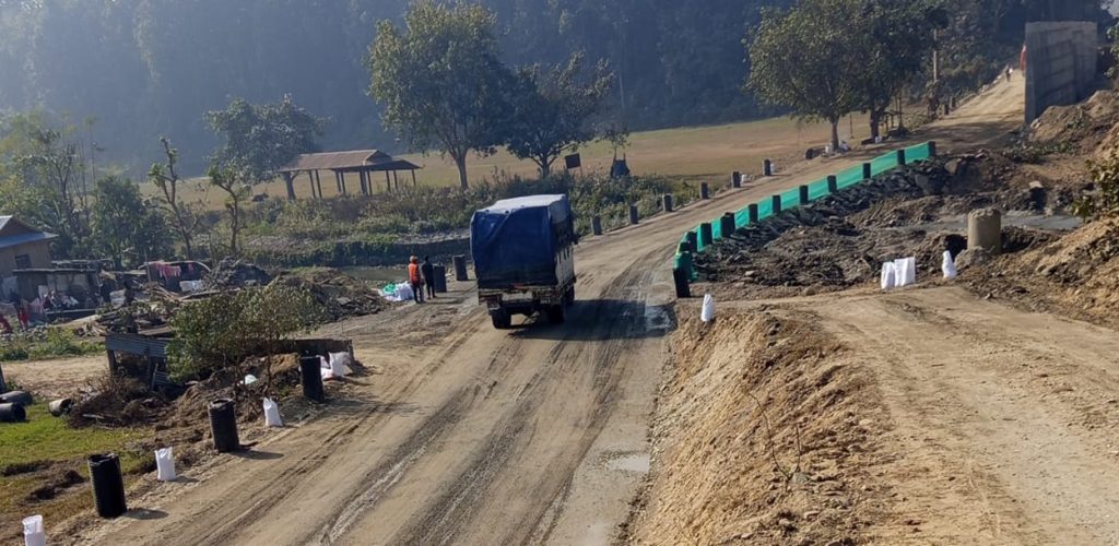 पूर्व–पश्चिम लोकमार्गलाई ‘महेन्द्र राजमार्ग’ नाम कायम गर्ने सरकारको प्रस्ताव