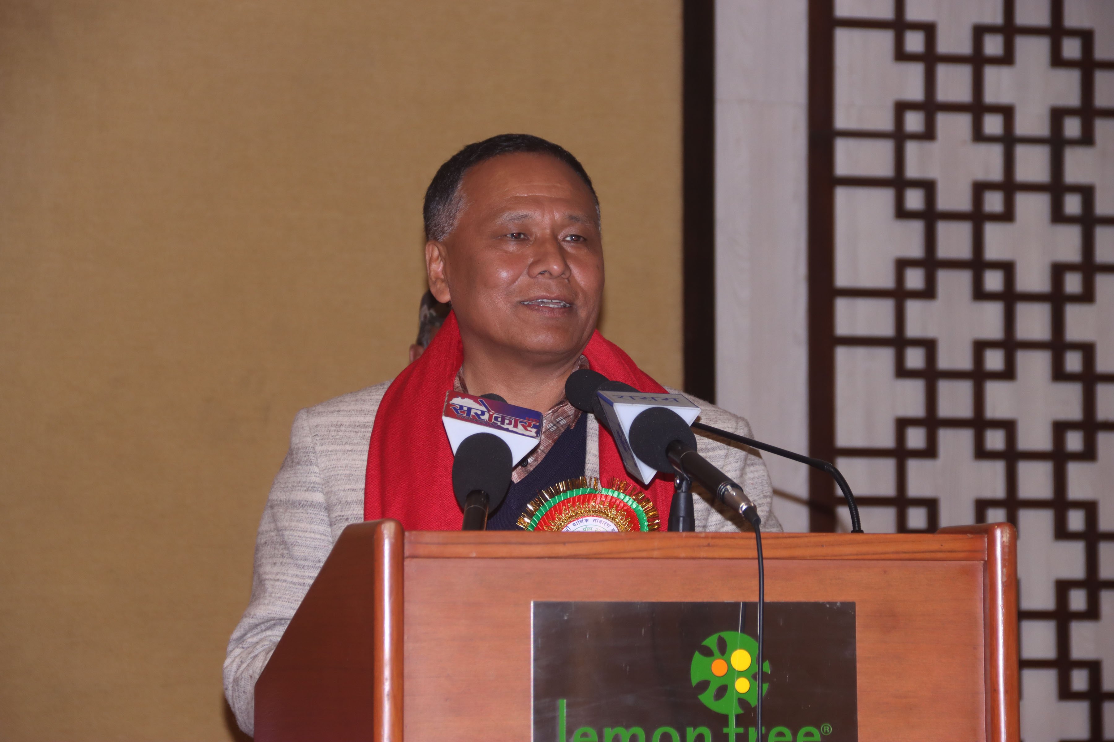 इन्धन मूल्यवृद्धि फिर्ता लिन कुलमान घिसिङको माग, कर्णालीका लागि विशेष सहुलियत आवश्यक