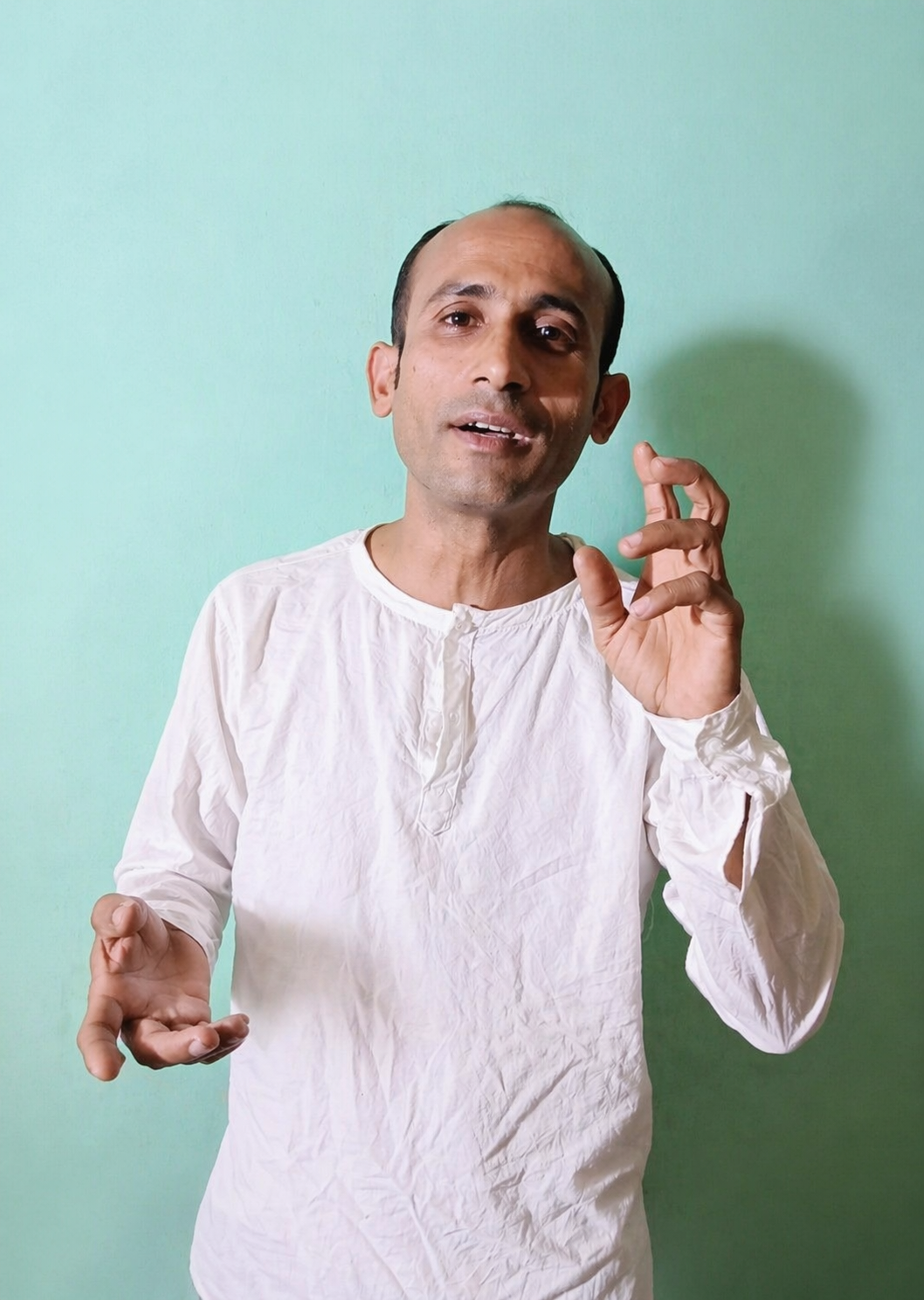 रौतहटबाट कामका लागि  धादिङ गएका एक युवा सम्पर्कविहीन 