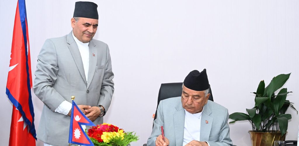 दुई अध्यादेश जारी गर्न राष्ट्रपतिसमक्ष सरकारको सिफारिस