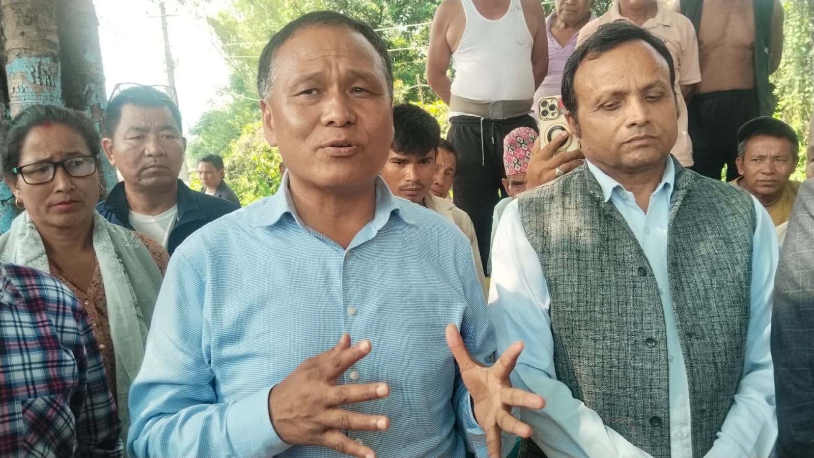सुकुम्बासीको समस्या समाधान दिर्घकालीन रुपमा गरिनुपर्छ— अध्यक्ष घिसिङ