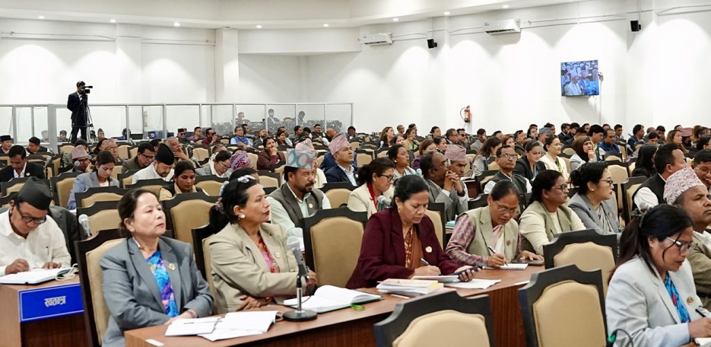 विपक्षीको अवरोधपछि प्रतिनिधिसभा बैठक सोमबारसम्म स्थगित