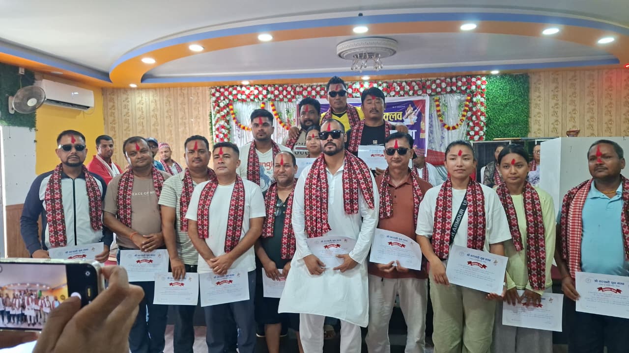 पुरानो संस्थामा नयाँ जोश : सरस्वती युवा क्लबको अध्यक्षमा ठोकर चयन