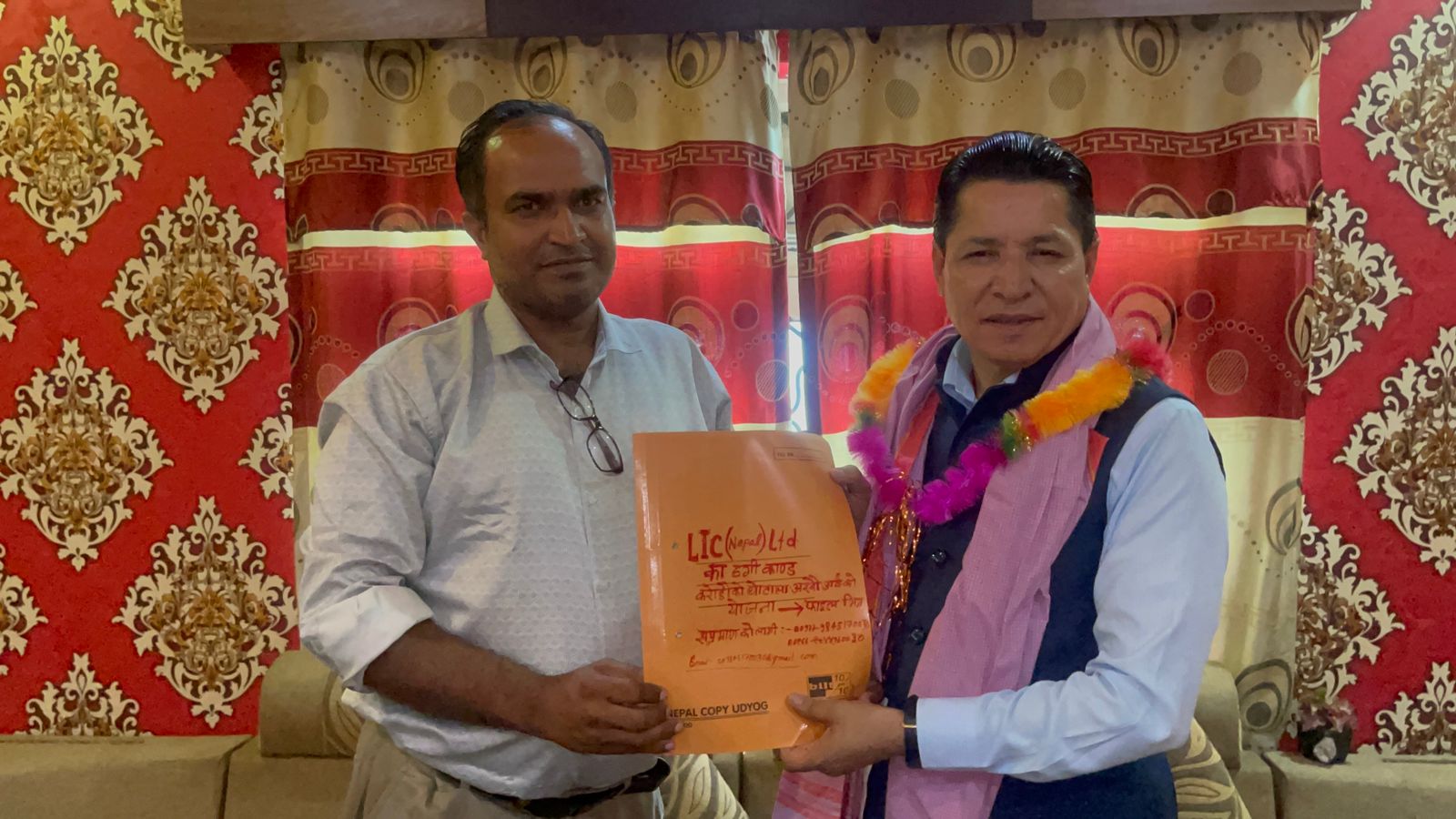 एलआईसी नेपालबाट पीडित पाण्डले गरे राज्य र सञ्चारमाध्यमसँग निष्पक्ष छानबिनको माग