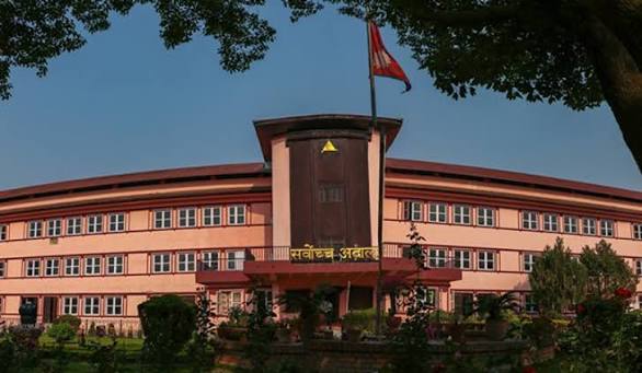 सम्पत्ति जाँचबुझ आयोगको काम तत्काल रोक्न सर्वोच्चको अन्तरिम आदेश