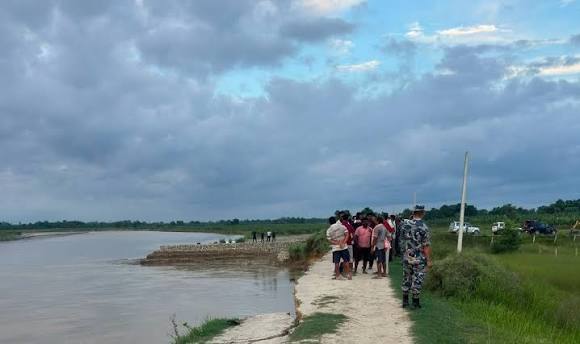 लालबकैया बाधको उच्चस्तरीय अनुगमन, बाढी जोखिम न्यूनीकरणका लागि पूर्वतयारीमा जोड