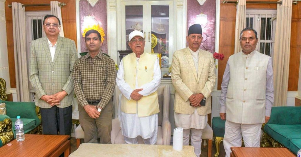  फेरि कुर्सीको कसरतमा मधेसी दल, एमालेसँग उपेन्द्रको संवाद
